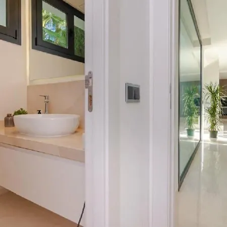 Casa Menard Villa Marbella