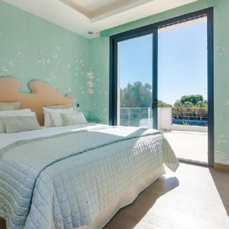 Casa Menard Marbella