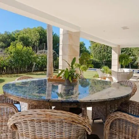 Villa Casa Menard